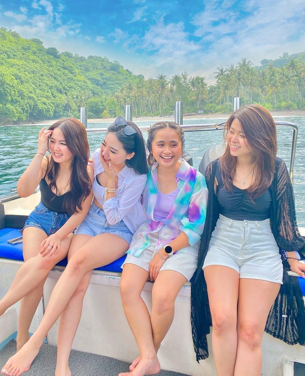 Private Boat  for snorkeling trip to Nusa Penida, Sanur Harbor Bali, 10 passengers