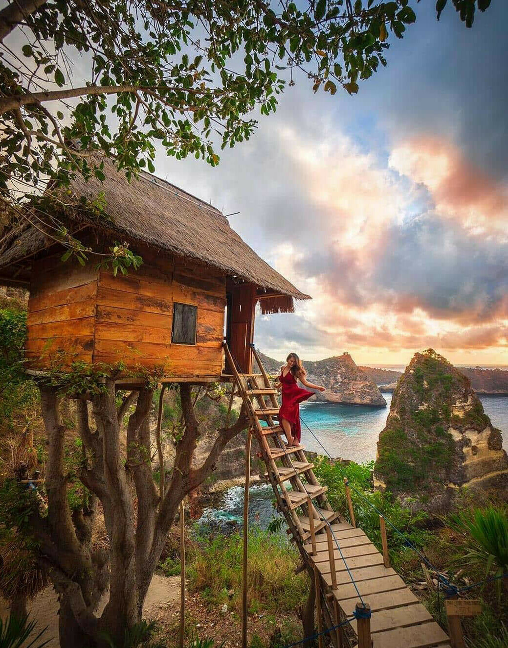 Thousand island viewpoint, Molenteng Hill and Tree House